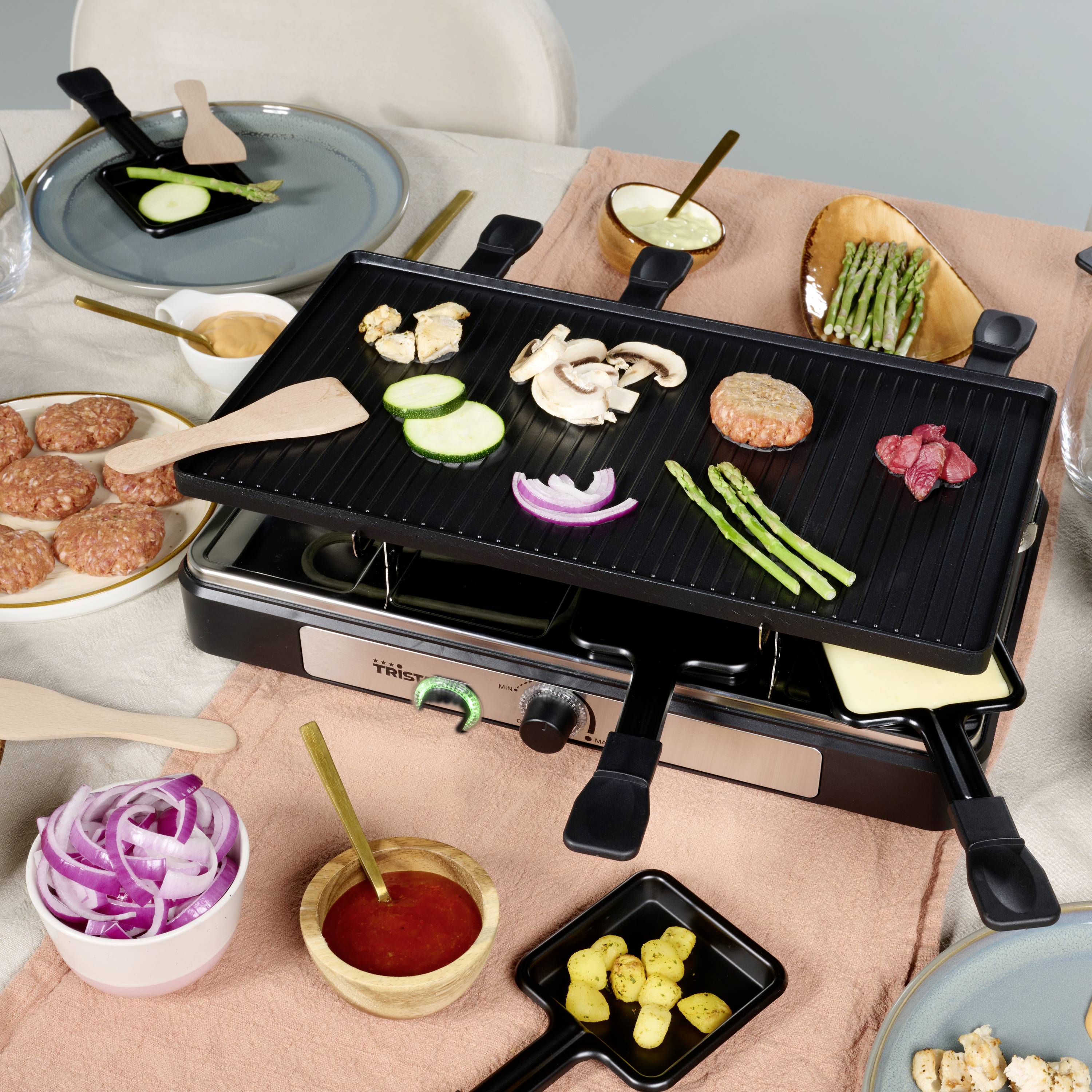 Tristar RA-2748 Raclette Antihaftbeschichtung, Kontrollleuchte, 6Pfännchen, BPA-frei Schwarz