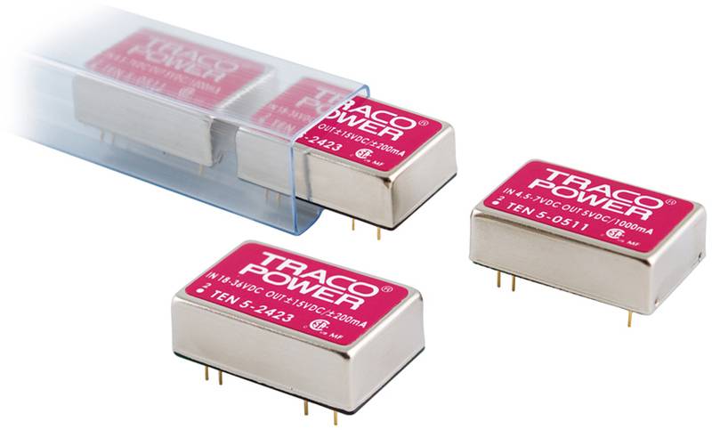Drei elektronische Bauteile der Marke Traco Power, jeweils mit Pins zur Montage. Sie sind neben einer transparenten Verpackung abgebildet.