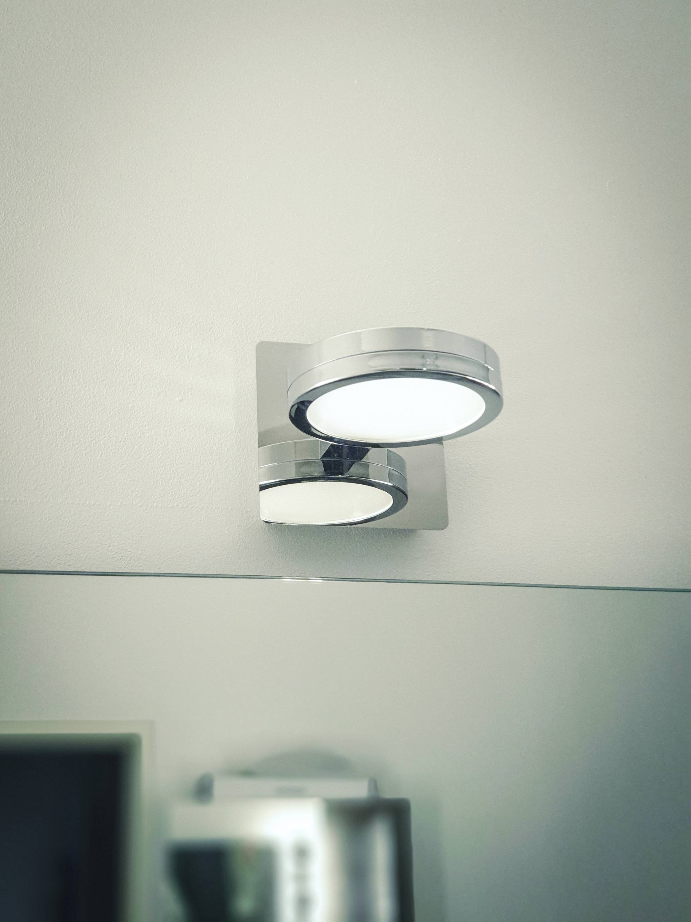 LightMe LM85632 LED-Spiegelleuchte LED GX53 6W Chrom