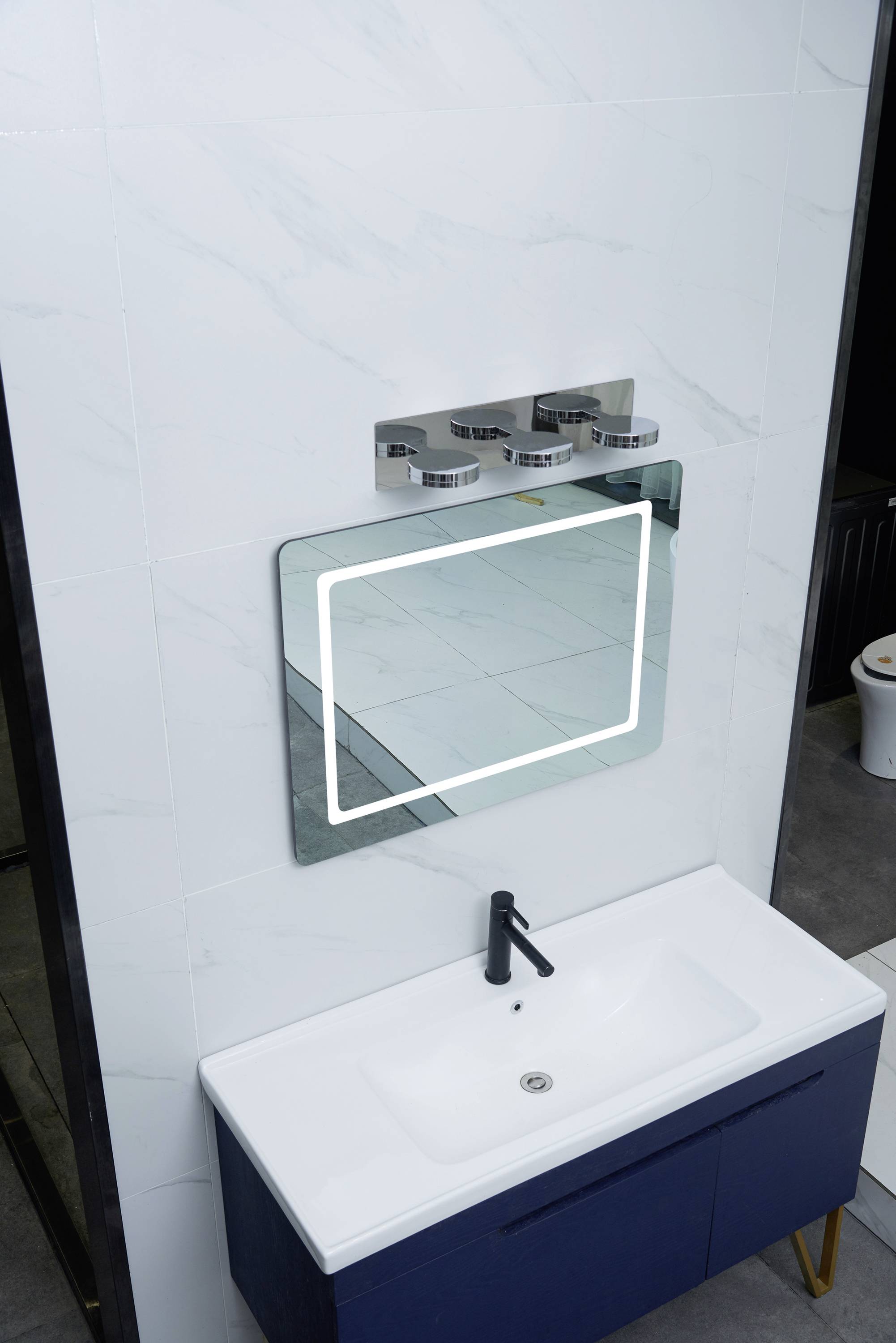 LightMe Aqua LM85636 LED-Wandleuchte GX53 6W LED Chrom