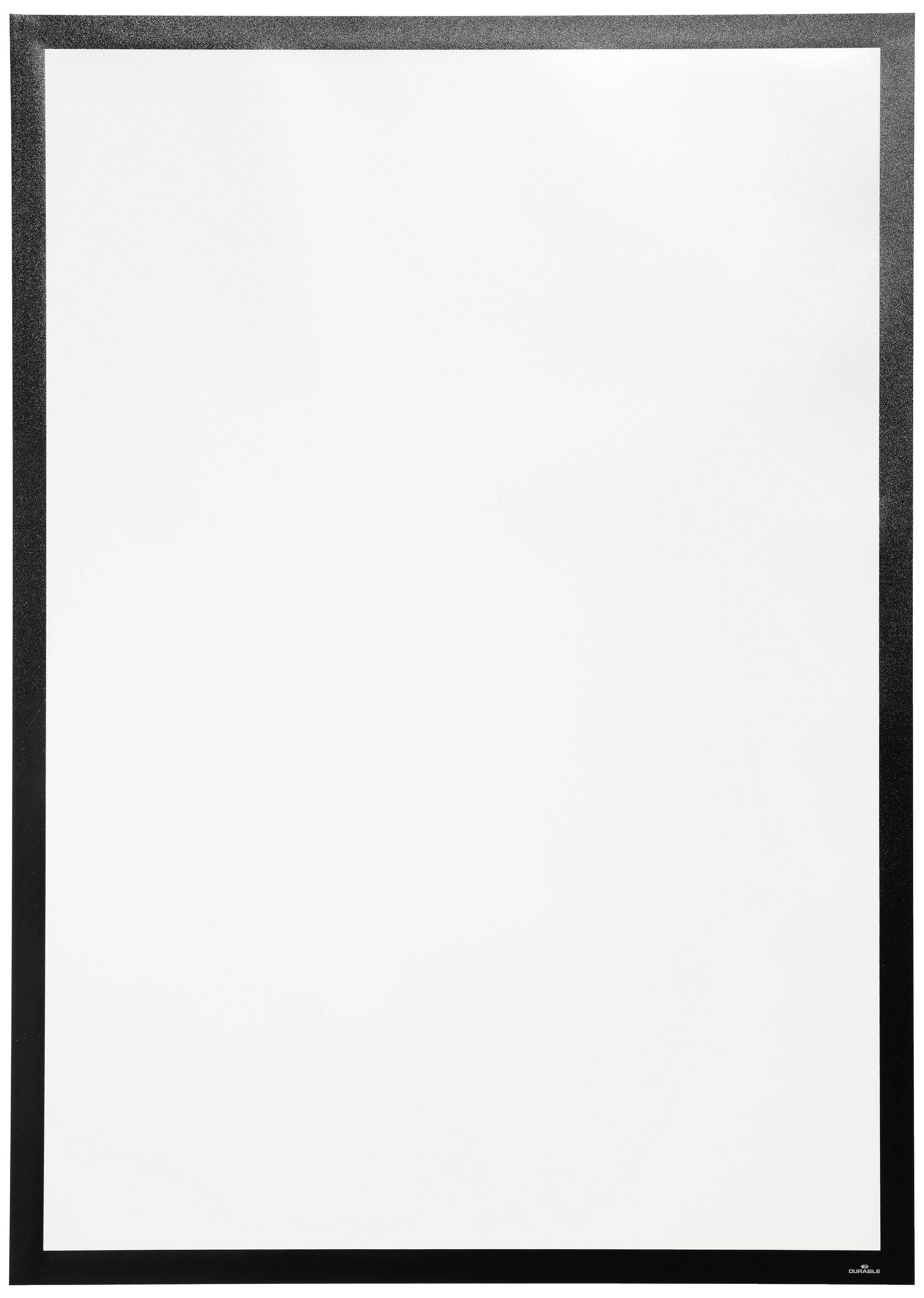 Ein leeres, rechteckiges Whiteboard mit schwarzem Rahmen. Es ist bereit zur Beschriftung mit Text oder zum Zeichnen von Diagrammen.