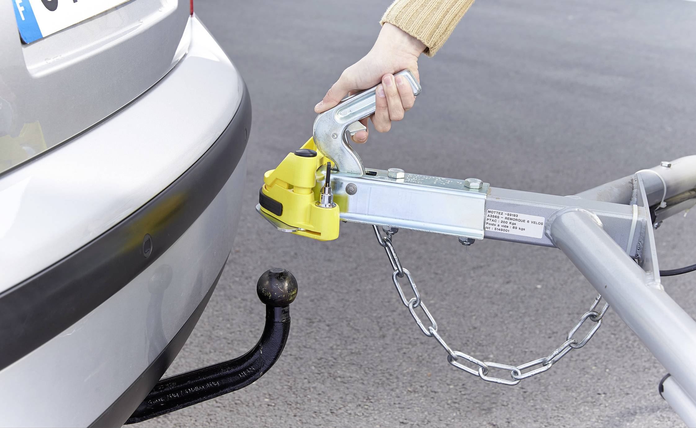 Mottez Anhänger-Diebstahlsicherung Kastensicherung