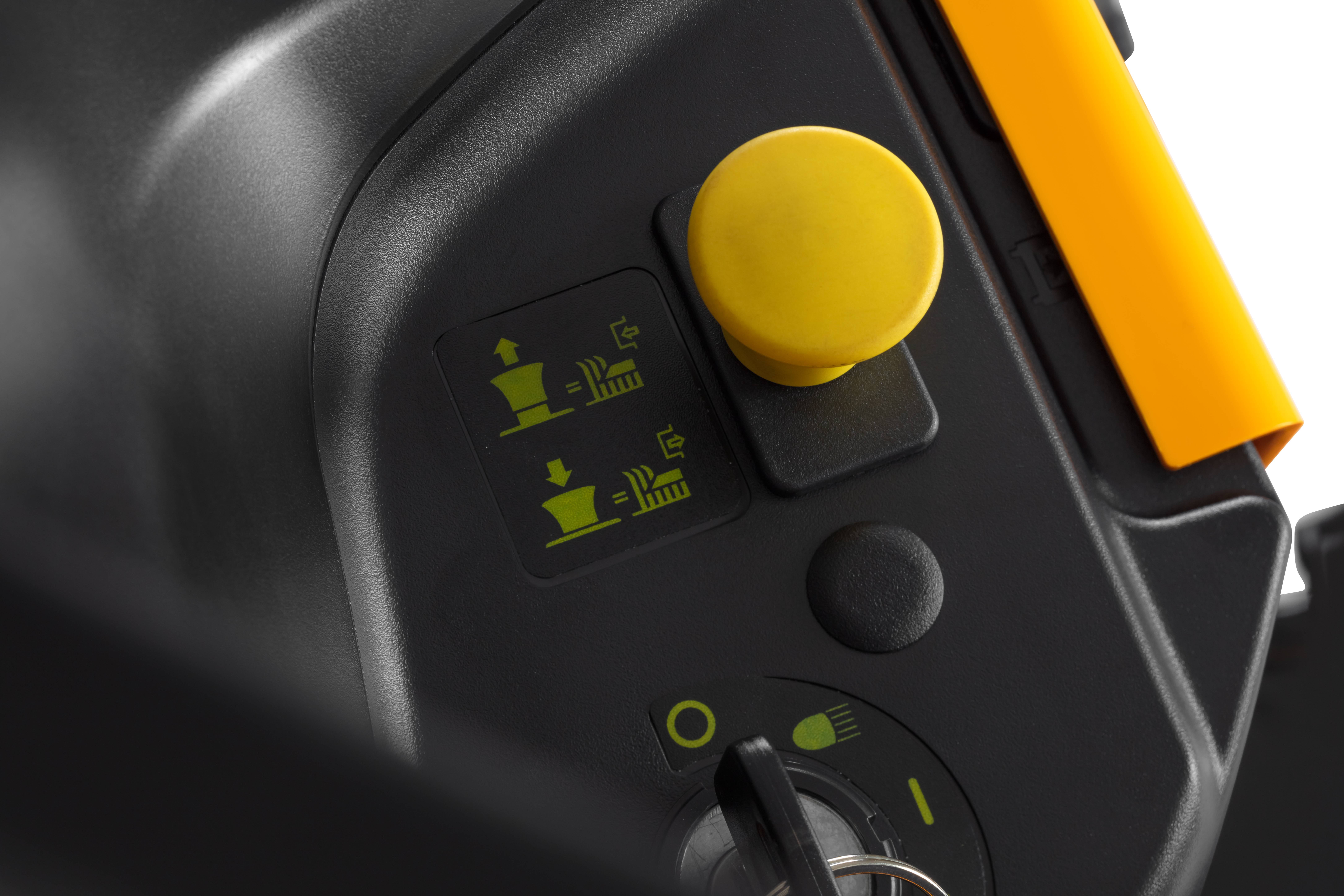 STIGA Tornado 398M Benzin Rasentraktor Seitenauswurf 6.5kW Schnittbreite (max.) 98cm Geeignet für 4500m²