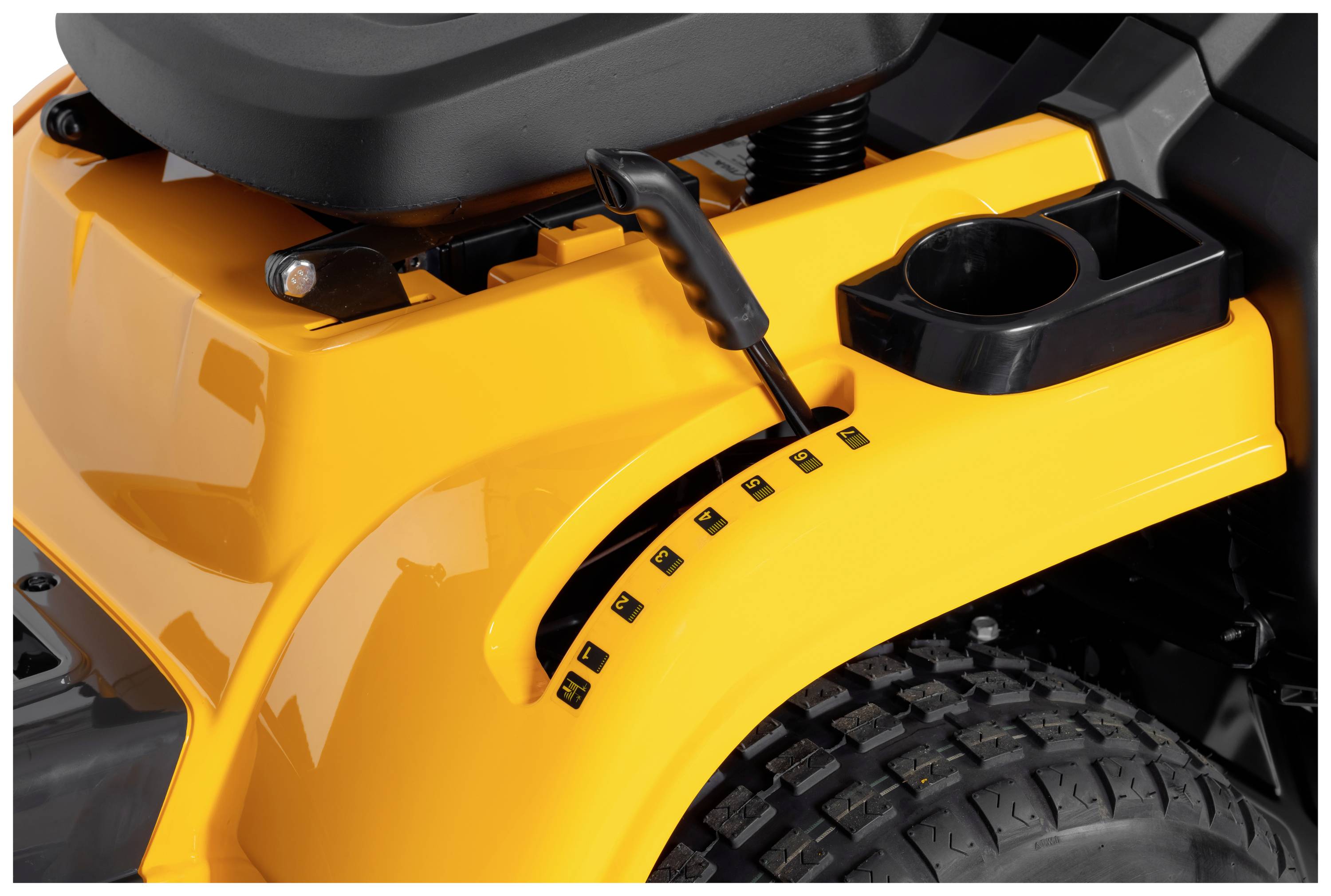 STIGA Tornado 398M Benzin Rasentraktor Seitenauswurf 6.5kW Schnittbreite (max.) 98cm Geeignet für 4500m²