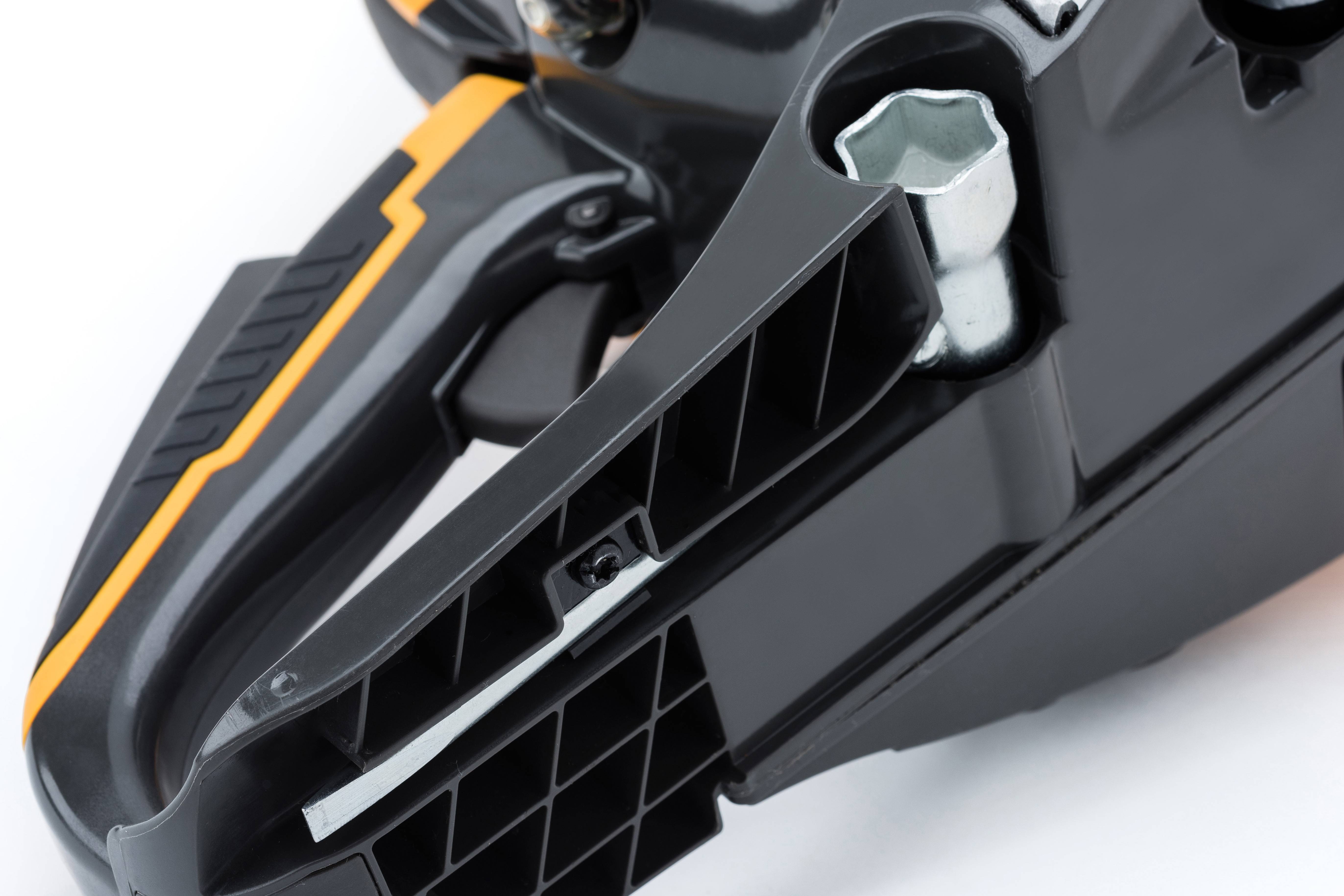 STIGA CS 750 - 18" Benzin Kettensäge 2kW Schwertlänge 450mm