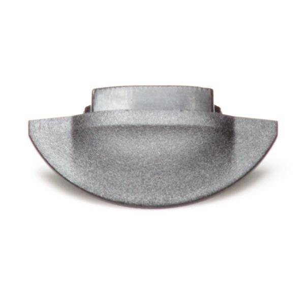 Metallteil mit halbrunder Form und glatter Oberfläche, wahrscheinlich industrielles Bauteil.