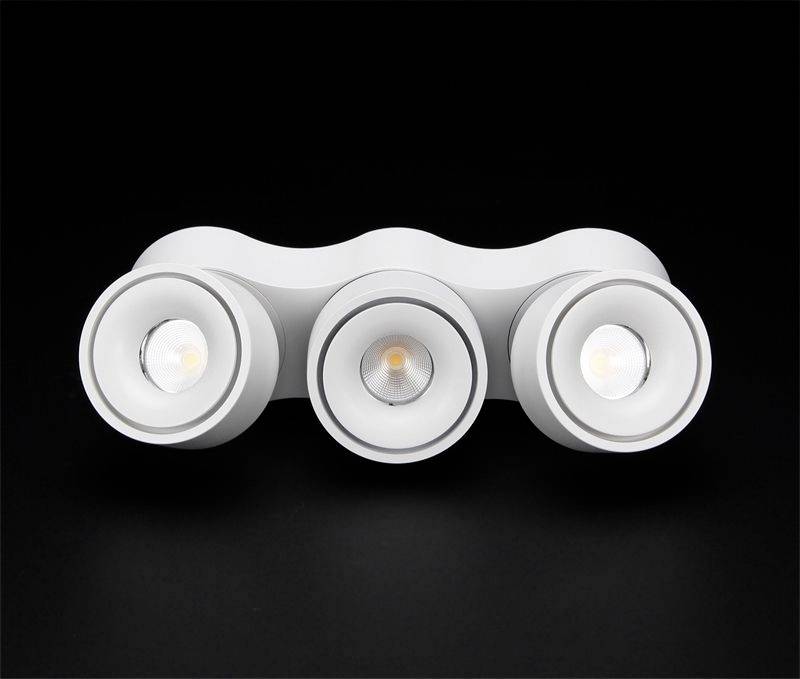 Deko Light Uni Triple Deckenaufbauleuchte LED fest eingebaut 30 W EEK: G (A - G) Warmweiß Weiß (matt)