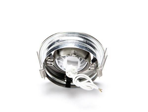 Einbauleuchte aus Metall, frontal gesehen, mit freiliegenden Kabeln, geeignet für Deckenmontage in Innenräumen.