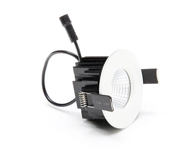 Runde, weiße LED-Downlight-Leuchte mit schwarzem Kühlkörper und Anschlusskabel, geeignet für Einbaudeckenmontage.