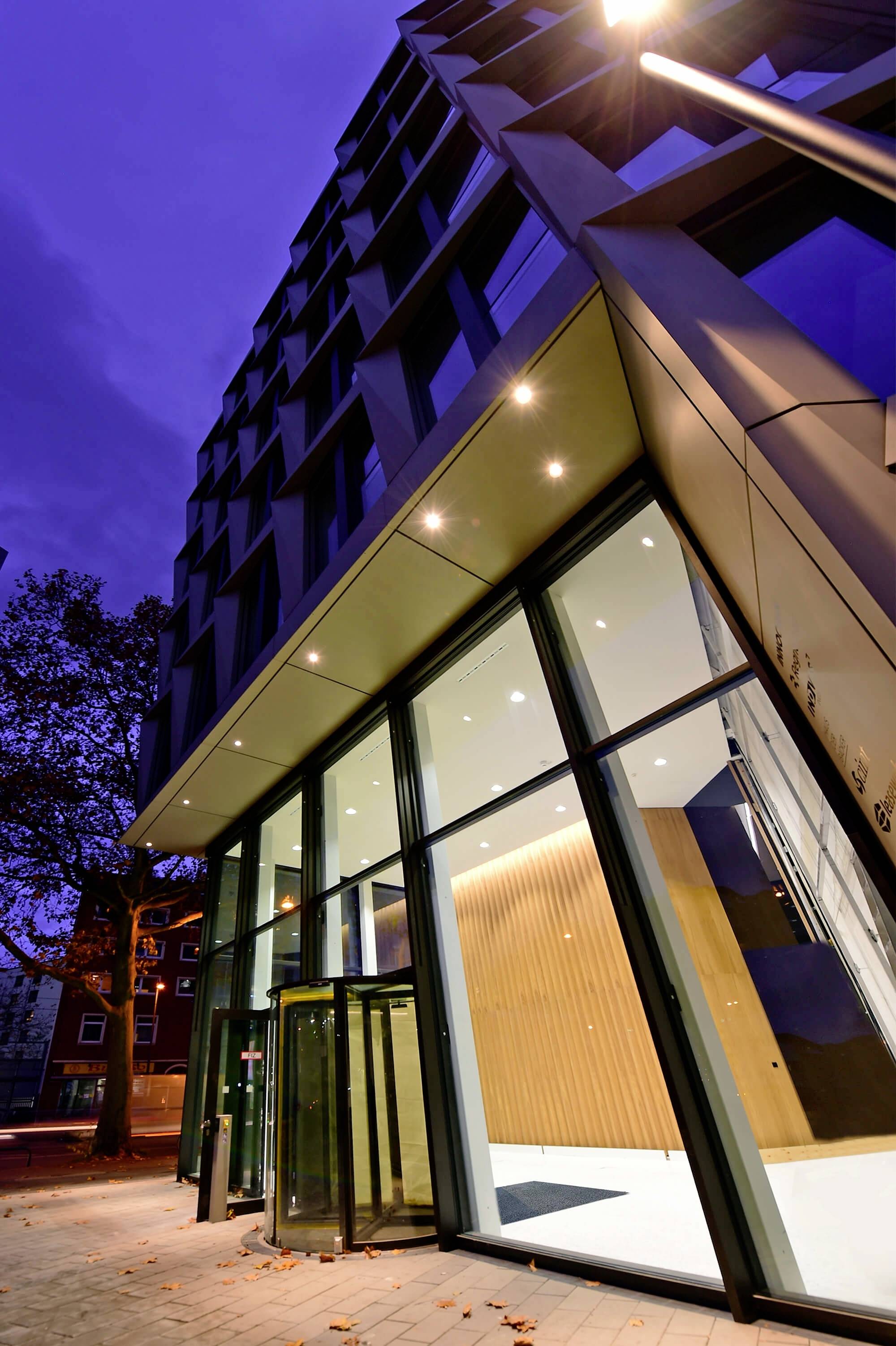 Deko Light 565185 COB 210 LED-Einbauleuchte EEK: G (A - G) LED fest eingebaut 37W Verkehrsweiß (RAL 9016)