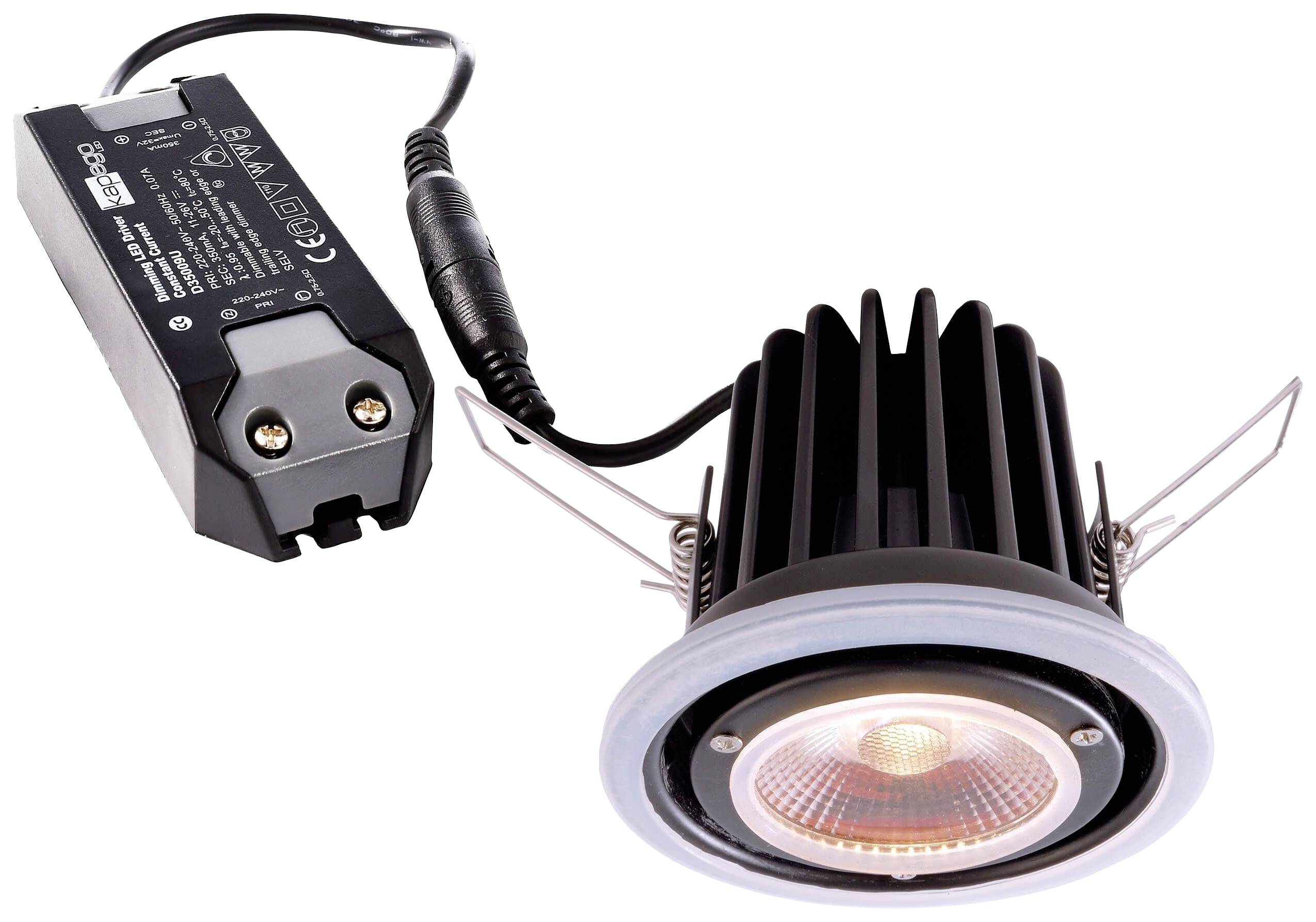 Ein runder Einbaustrahler mit einem Kühlkörper und einem angeschlossenen LED-Treiber, geeignet für Deckeninstallationen.