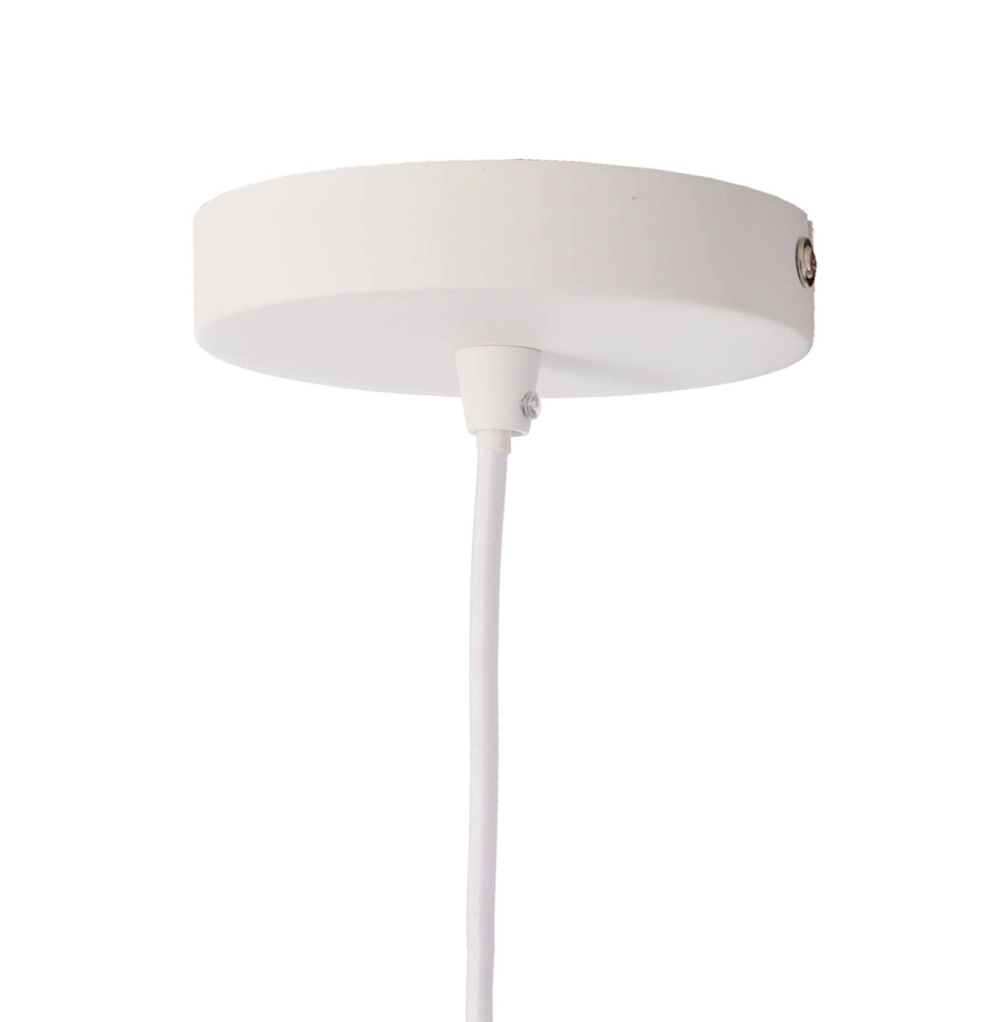 Weiße Deckenbefestigung mit Kabel für eine Hängeleuchte, schlichtes Design, an der Decke montiert.