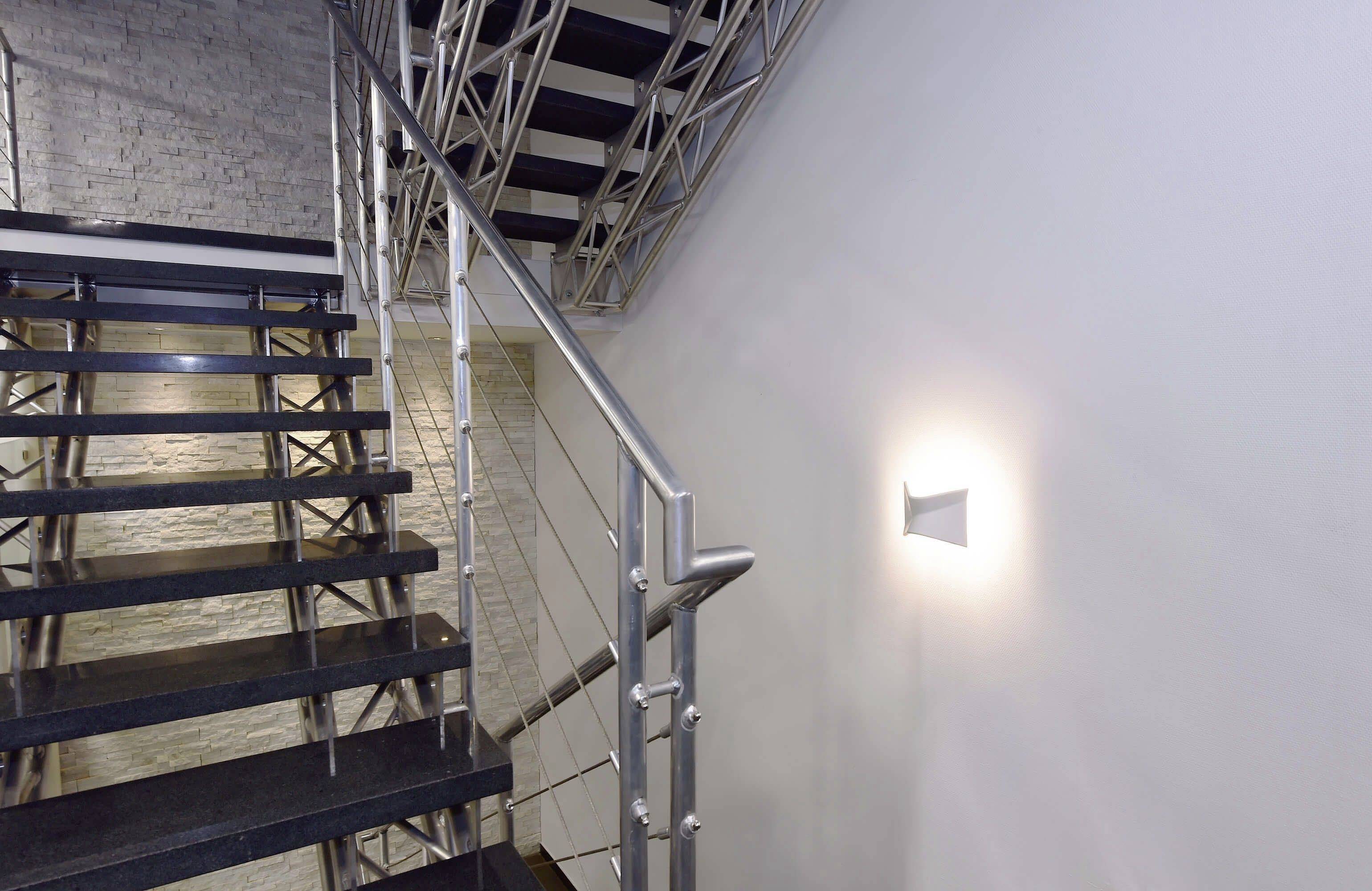 Deko Light FLY II FLY II Wandaufbauleuchte LED fest eingebaut EEK: G (A - G) 4W Weiß