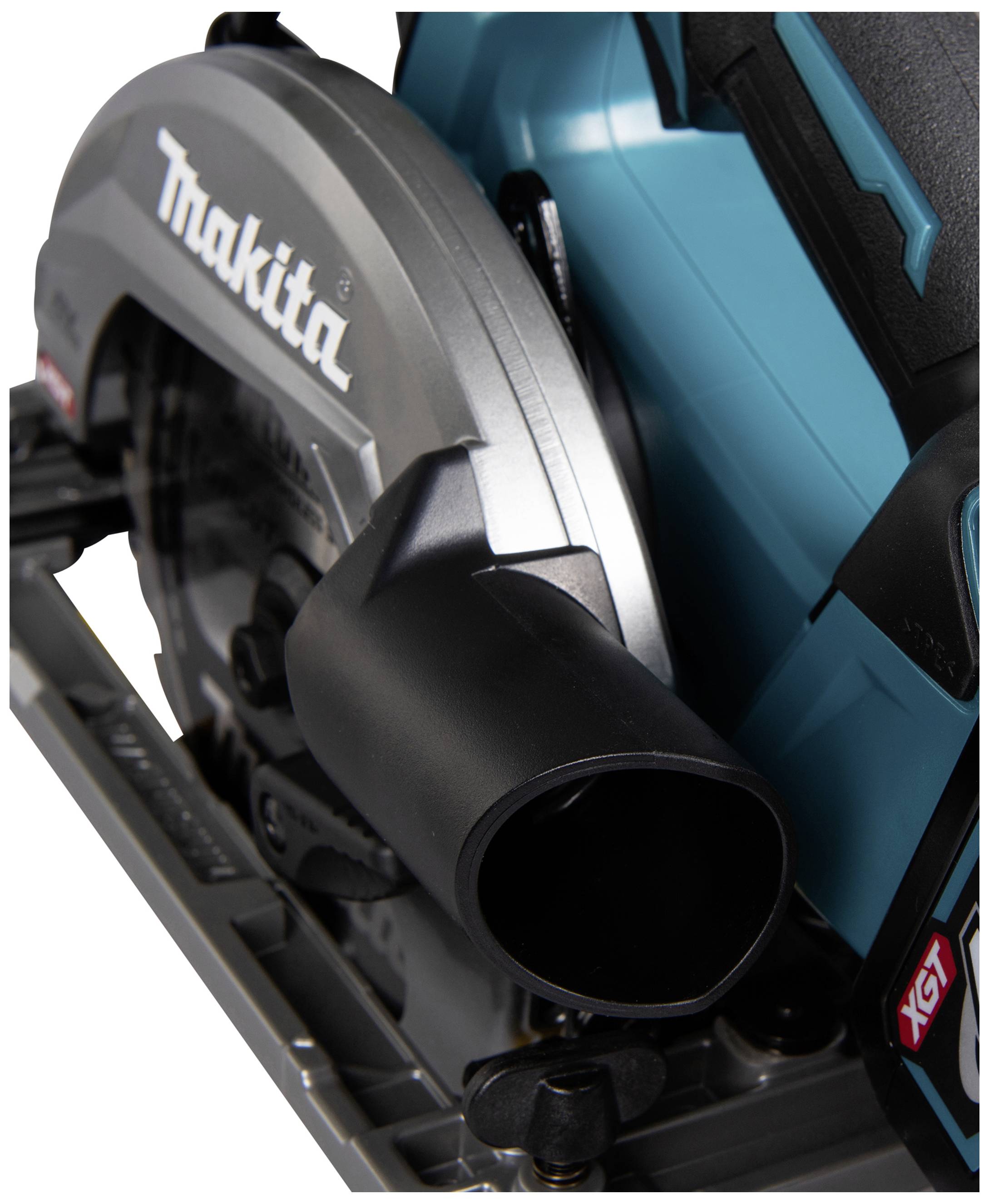 Eine blaue und schwarze Kreissäge mit einem silbernen Schutzgehäuse befindet sich in einer Nahaufnahme. Die Marke ist sichtbar.