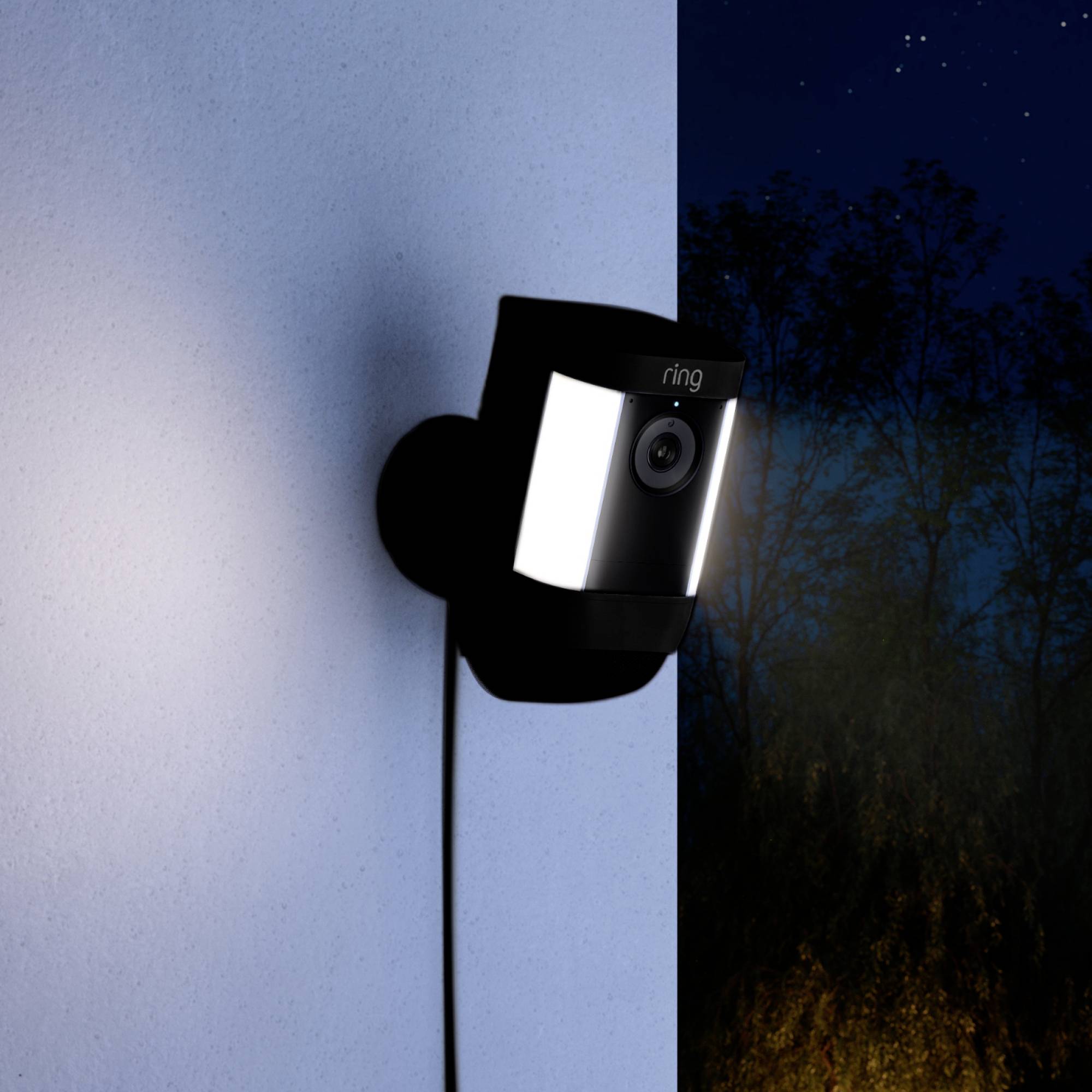 Ring Spotlight Cam Pro - Plug-In - Black 8SC1S9-BEU2 WLAN IP Überwachungskamera 1920 x 1080 Pixel