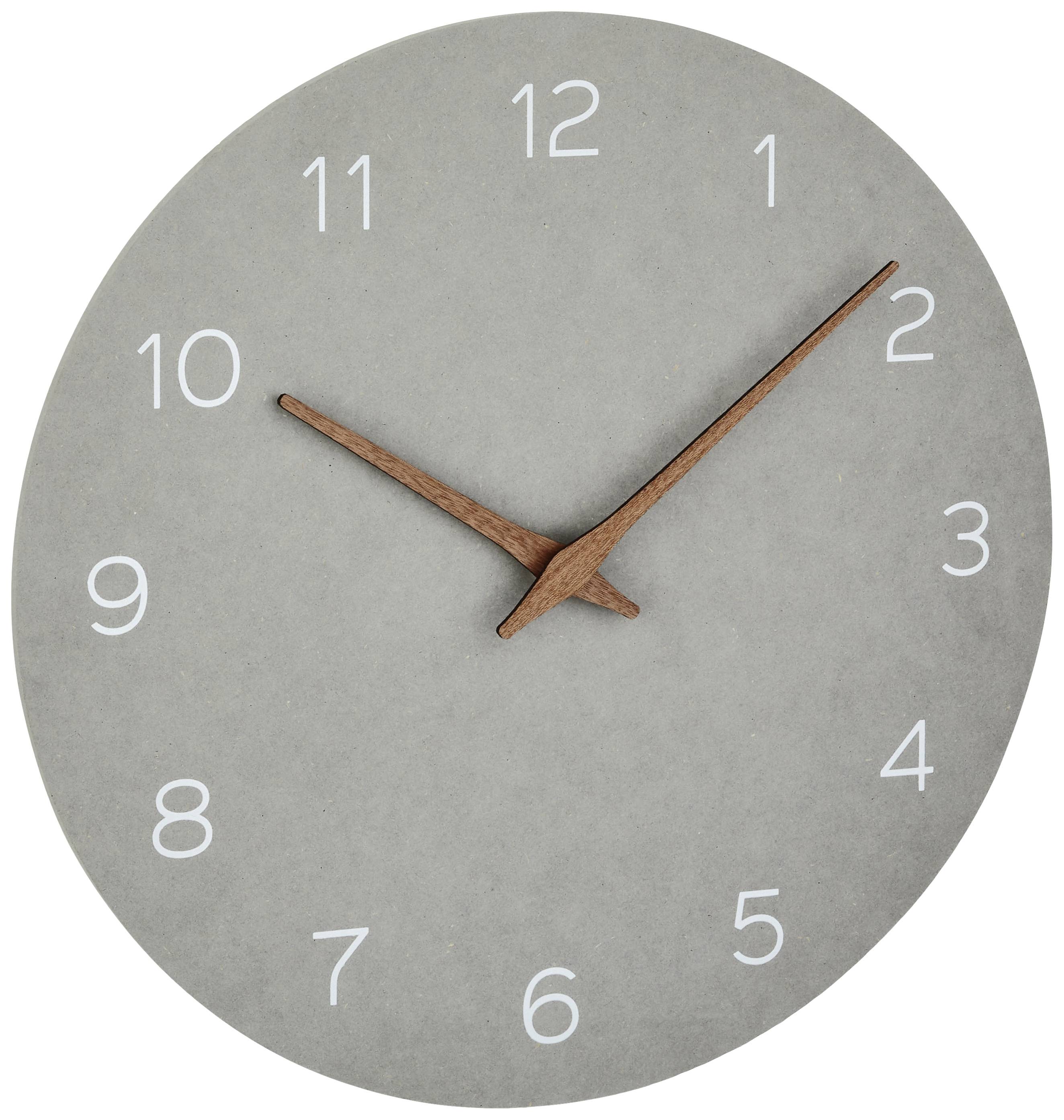 Analoge Uhr mit grauem Zifferblatt und weißen Zahlen von 1 bis 12. Holzzeiger zeigen auf 10:10 Uhr.