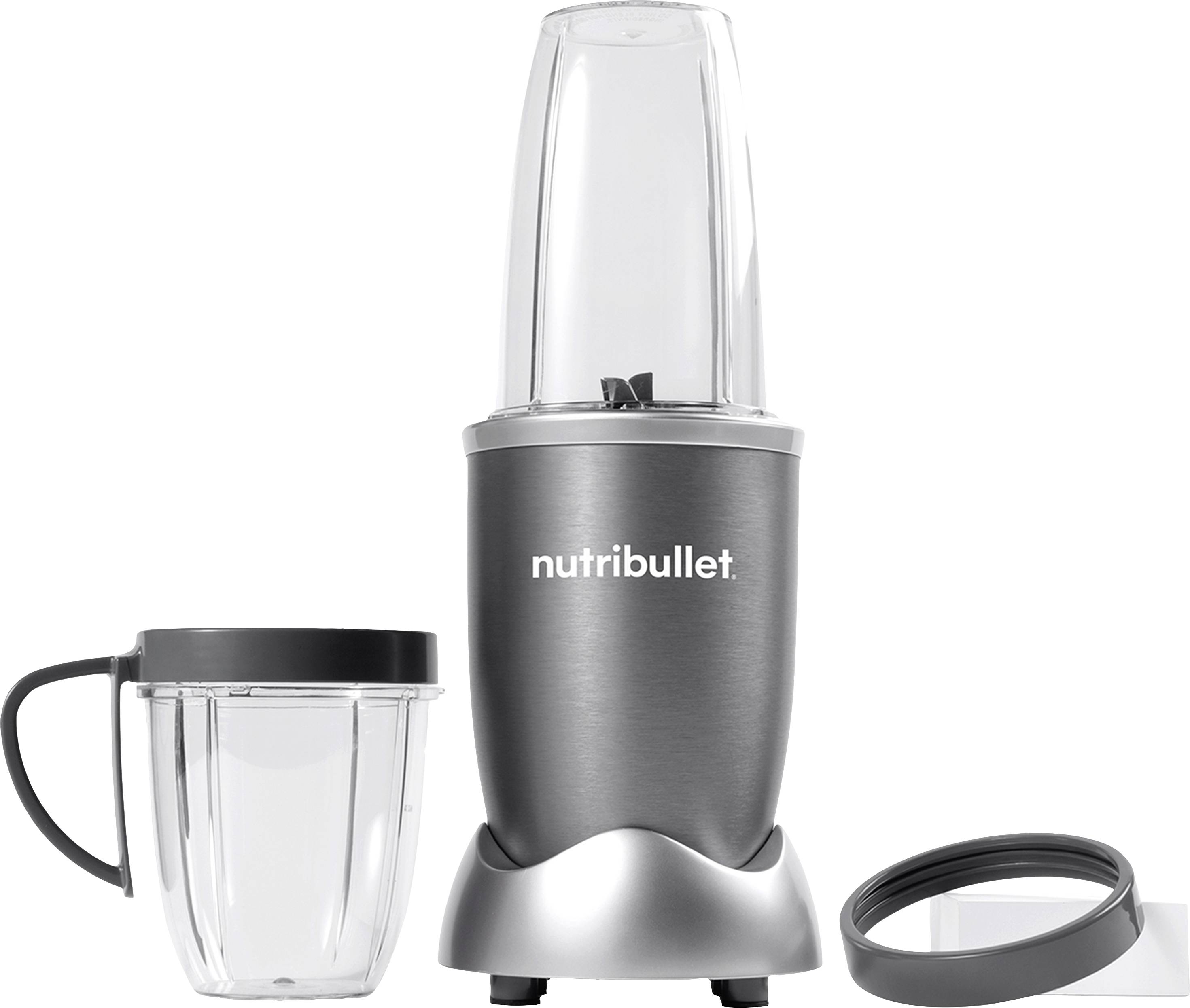 Ein Mixer mit einem zweiten Behälter und einem Deckel. Der Mixer hat eine kompakte Bauweise und einen silbernen Korpus.