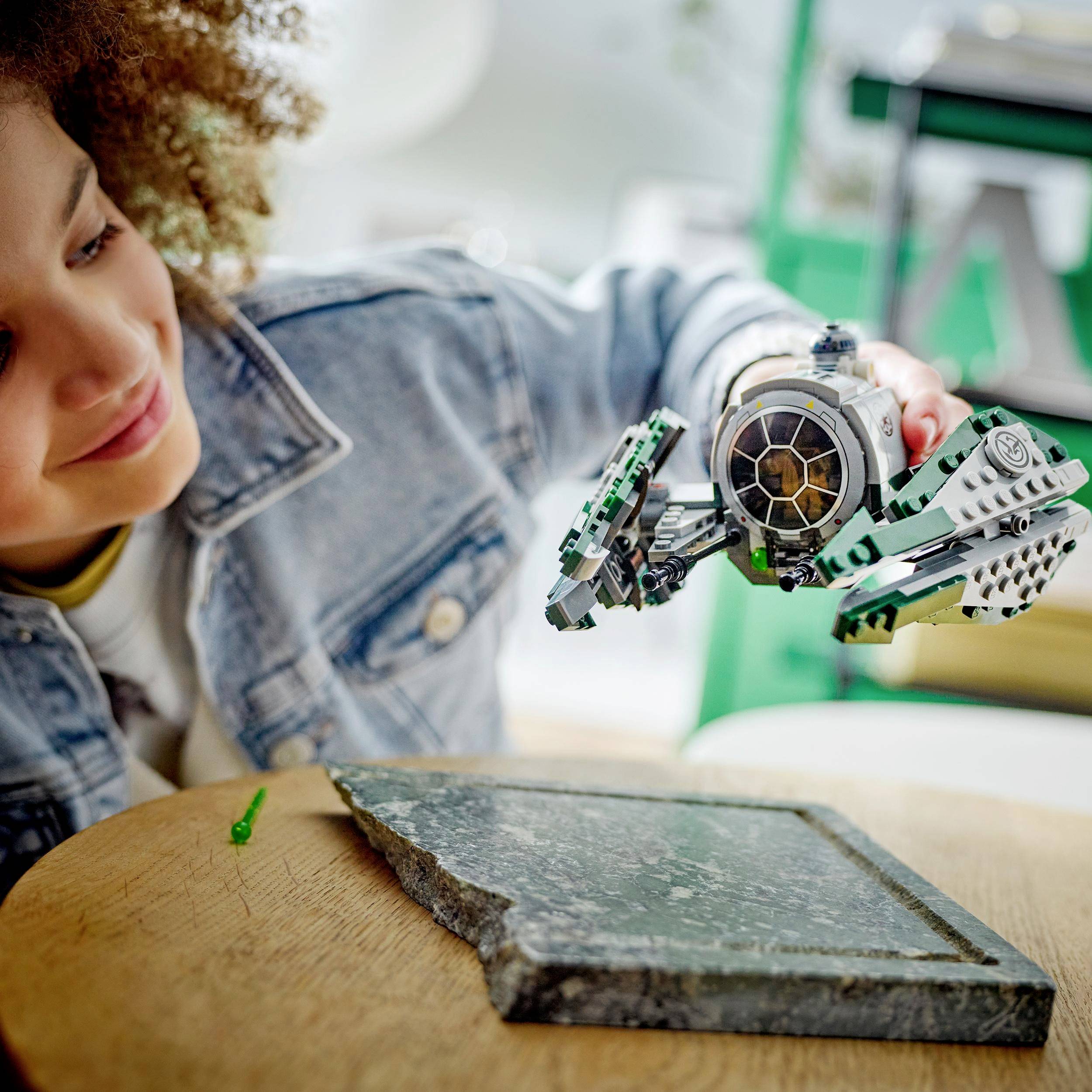 75360 LEGO® STAR WARS™ Yoda's Jedi Starfighter