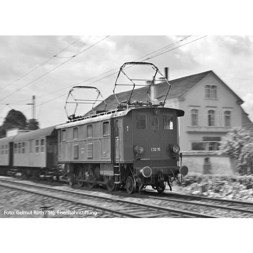 Piko H0 51417 H0 E-Lok E 32 15 der DB Piko H0 51417 H0 E-Lok E 32 15 der DB