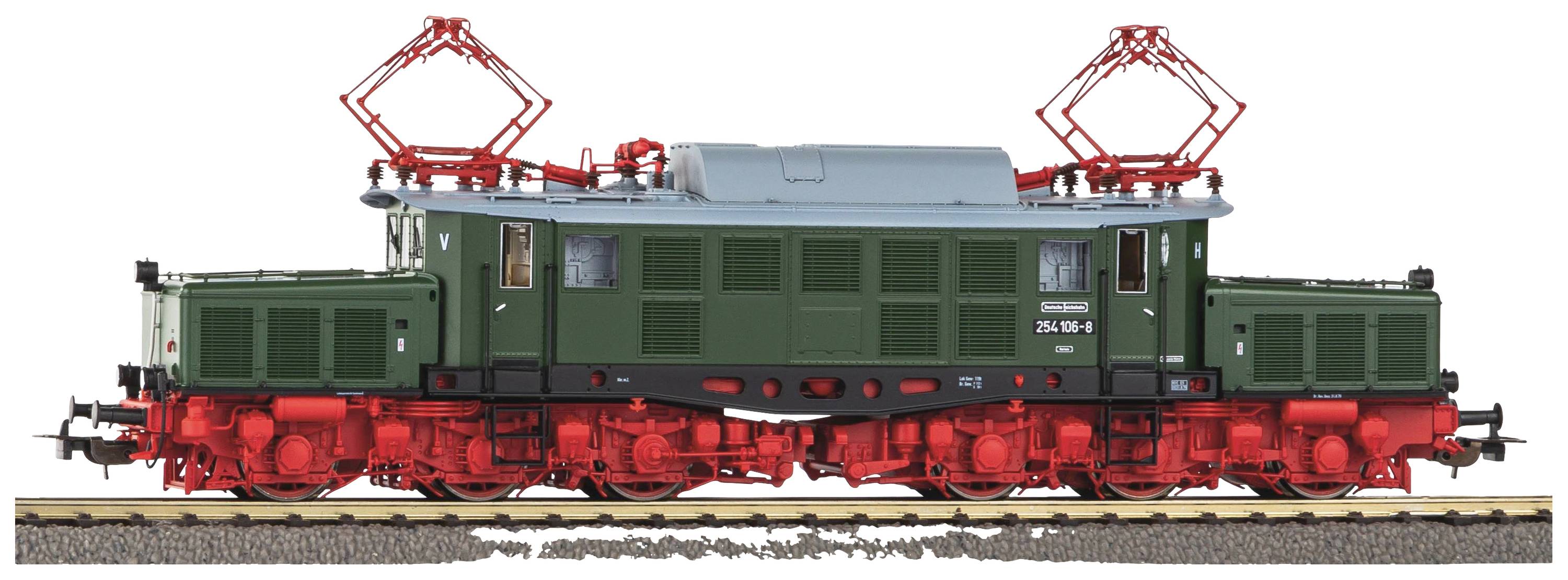 Grüne historische Elektrolokomotive mit rotem Fahrgestell auf einem Gleis, seitliche Ansicht.