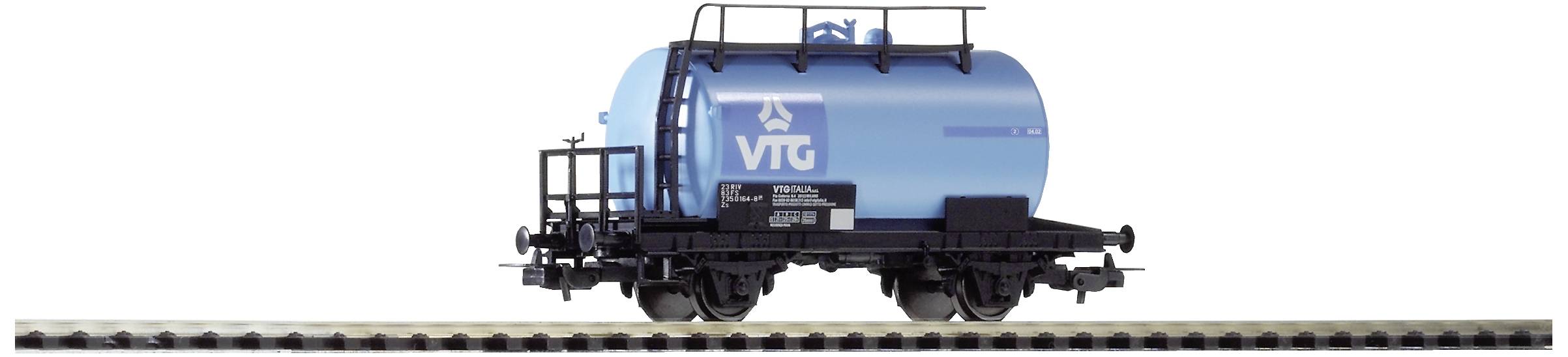 Ein blauer Kesselwagen auf einem Modellbahngleis. Der Wagen trägt das Logo 'VTG' und ist für den Transport von Flüssigkeiten konzipiert.