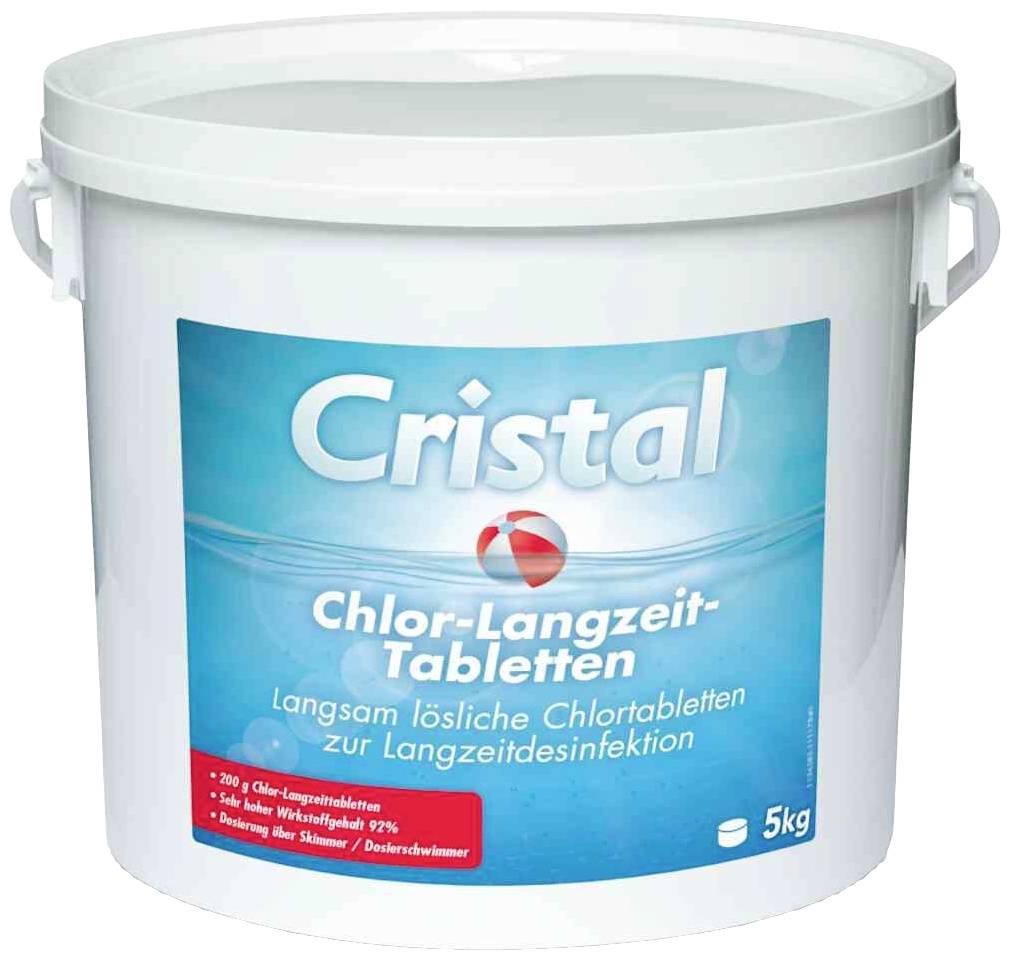 Ein Eimer mit der Aufschrift 'Cristal Chlor-Langzeit-Tabletten' zur Desinfektion von Pools, 5 kg Behälter, langsam lösliche Tabletten.