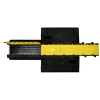 DEFENDER by Adam Hall Kabelbrücke-Mittelteil 869350 Polyurethan Schwarz/Gelb Anzahl Kanäle: 5 475mm Inhalt: 1St. DEFENDER by Adam Hall Kabelbrücke-Mittelteil 869350 Polyurethan Schwarz/Gelb Anzahl Kanäle: 5 475mm Inhalt: 1St.