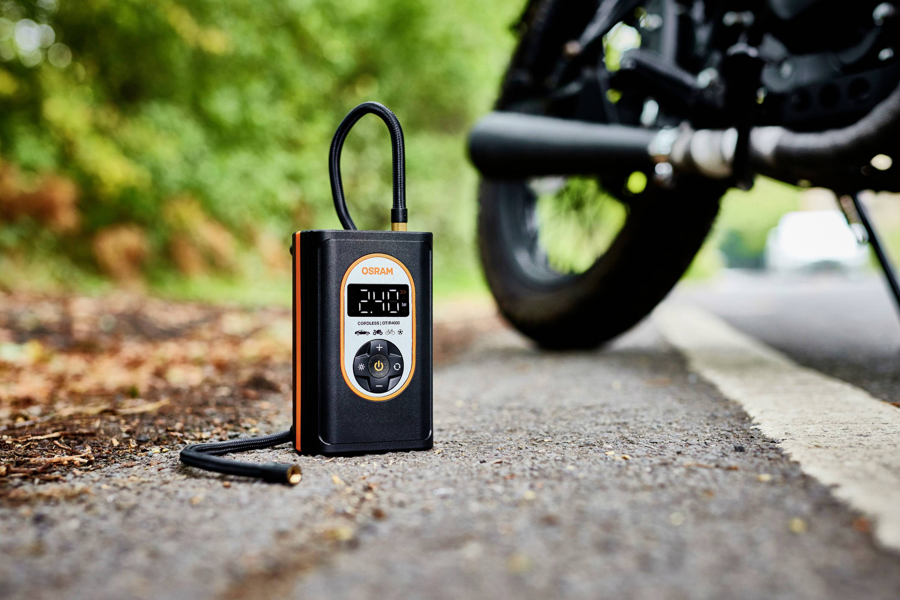 Osram Automotive OTIR4000 Kompressor TYREinflate 4000 8.3 bar Aufbewahrungs-Box/-Tasche, Automatische Abschaltung, mit