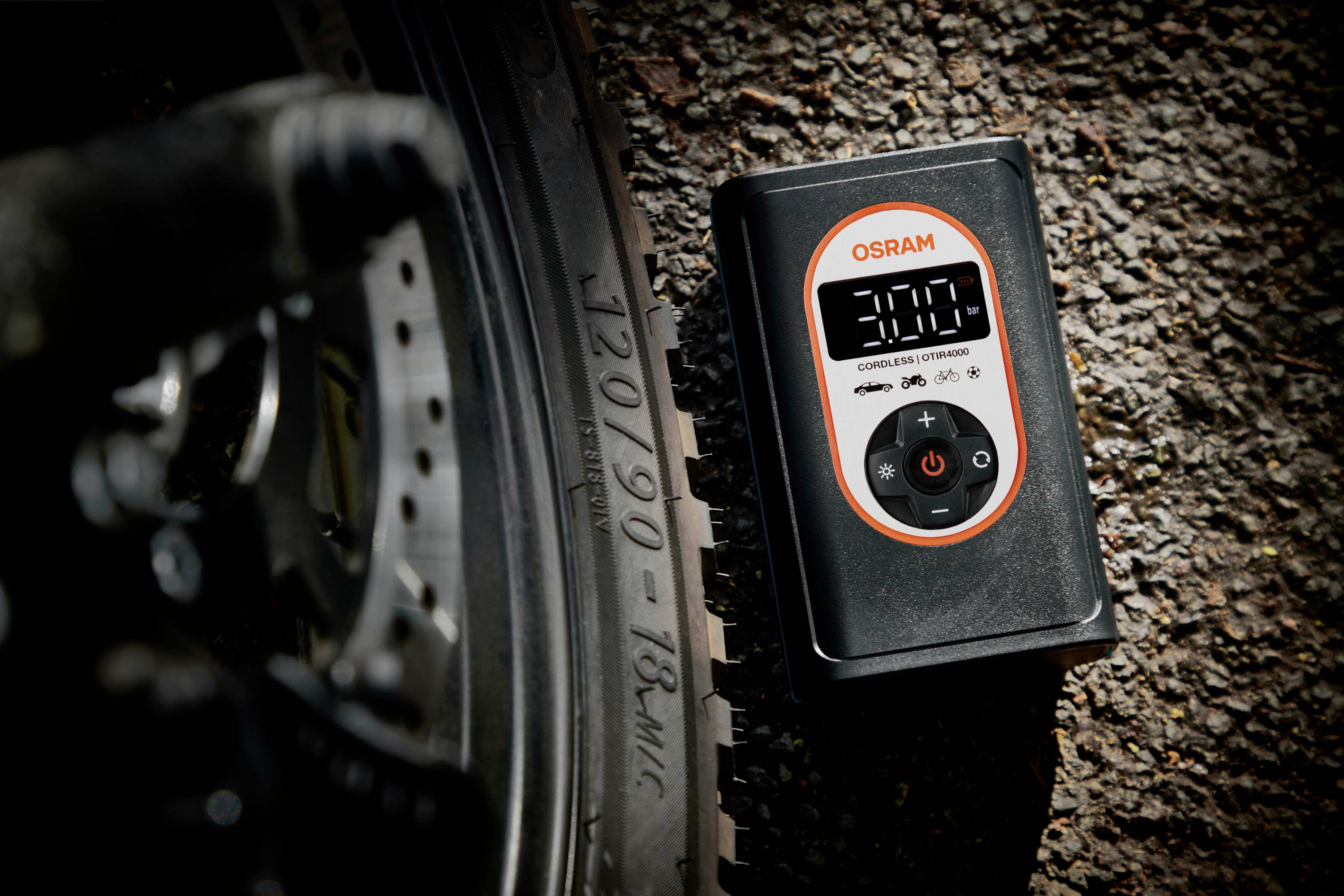 Osram Automotive OTIR4000 Kompressor TYREinflate 4000 8.3 bar Aufbewahrungs-Box/-Tasche, Automatische Abschaltung, mit