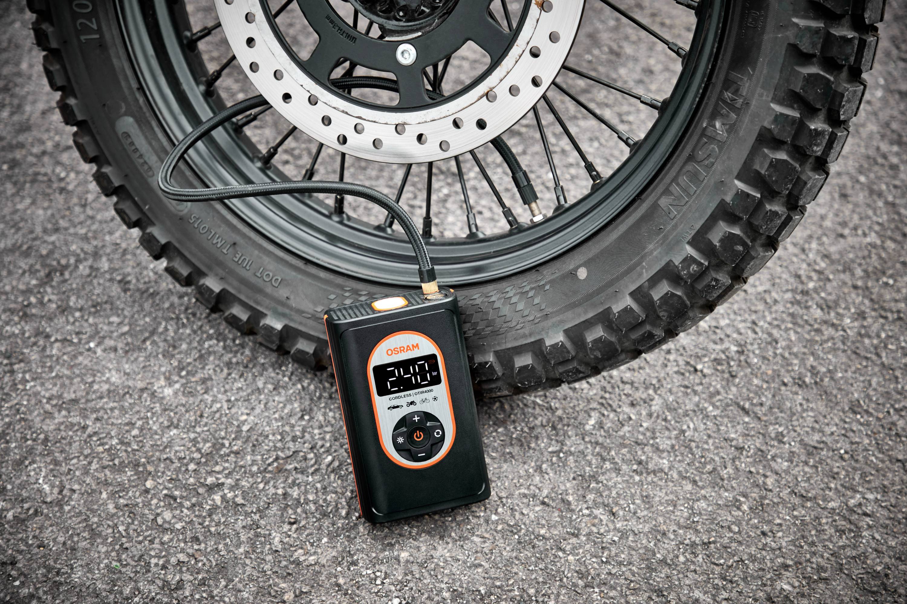 Osram Automotive OTIR4000 Kompressor TYREinflate 4000 8.3 bar Aufbewahrungs-Box/-Tasche, Automatische Abschaltung, mit
