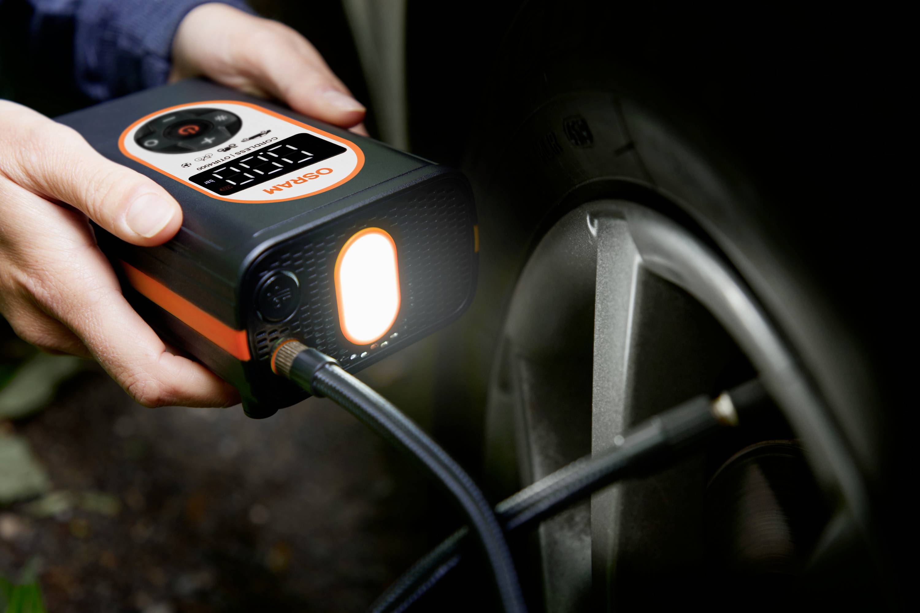 Osram Automotive OTIR4000 Kompressor TYREinflate 4000 8.3 bar Aufbewahrungs-Box/-Tasche, Automatische Abschaltung, mit