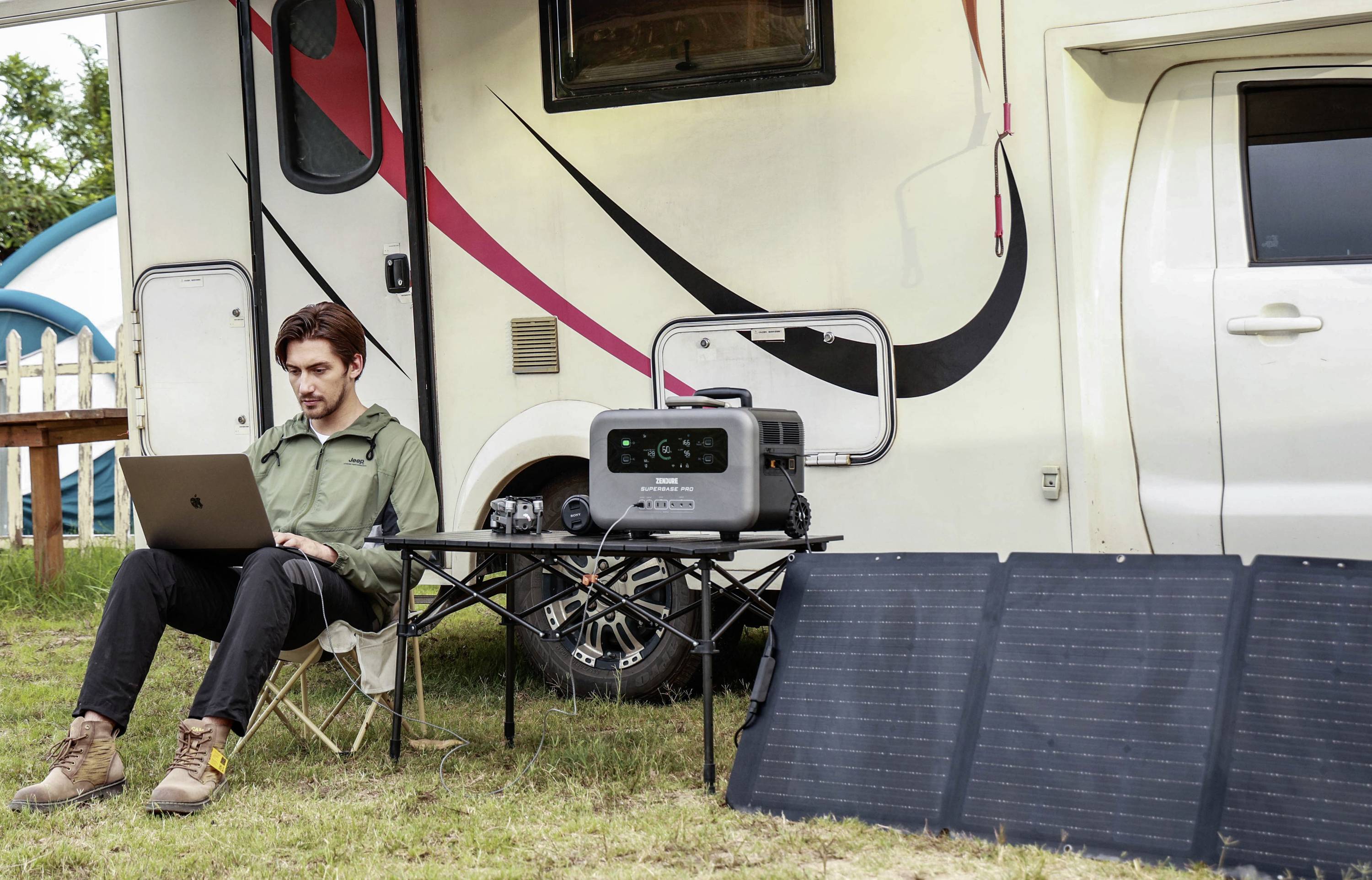 Zendure SuperBase 1500M Powerstation 30Ah SuperCharge LiFePO 4 ohne Laderegler