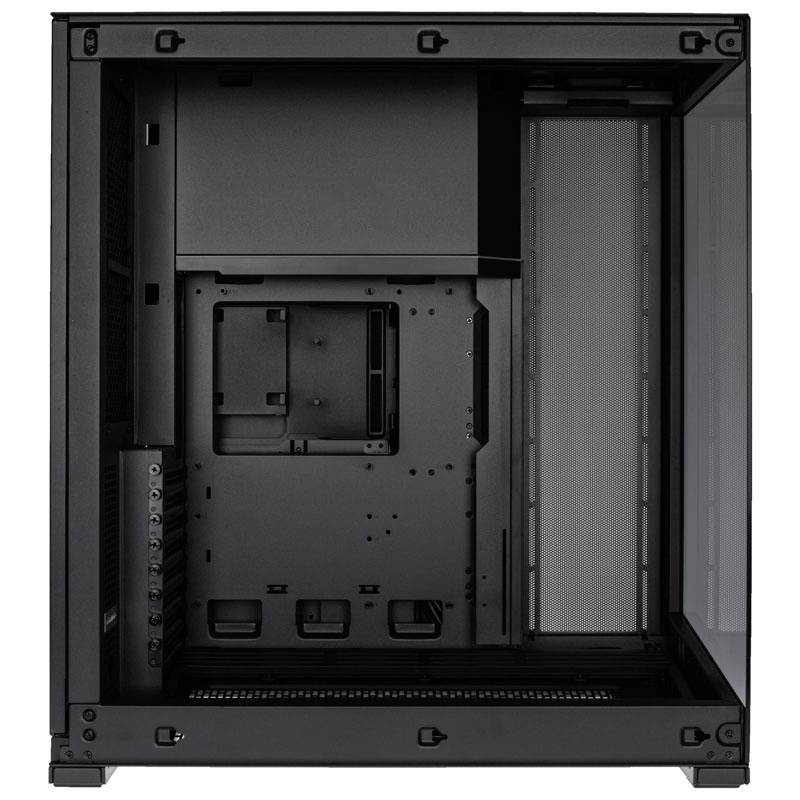 Schwarzes PC-Gehäuse, seitlich offen, zeigt Platz für Hauptplatine und Komponenten. Rechts Mesh für Belüftung.