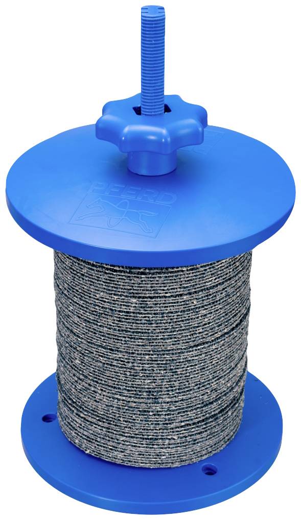 Hellblaue Spule mit einer Rolle grauen Seils, oben mit einem blauen Griff versehen.