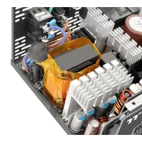 Thermaltake PS-TPD-1050FNFAPE-3 PC Netzteil 1050W ATX 80PLUS® Platinum Thermaltake PS-TPD-1050FNFAPE-3 PC Netzteil 1050W ATX 80PLUS® Platinum