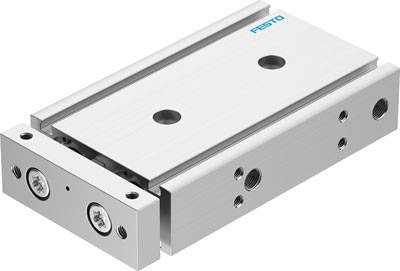 Aluminium Mechanikteil von Festo mit zwei zentralen Befestigungslöchern und Seitenanschlüssen.