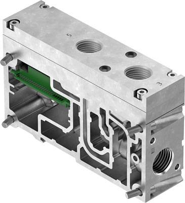 Metallischer Hydraulikblock mit eingesetzter elektronischer Steuerplatine, sichtbar sind Kanäle und Schrauben an den Seiten.