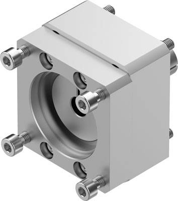 Ein silberner, quadratischer Metallblock mit Schrauben und einer zentralen Rundöffnung, vermutlich Teil einer mechanischen Vorrichtung.