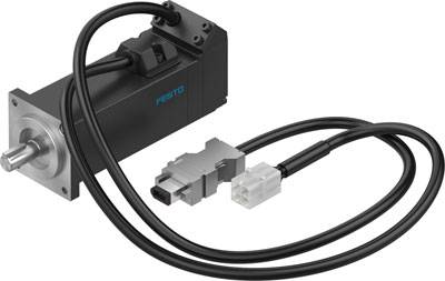 Ein schwarzer Elektromotor mit Kabeln und Steckverbindern, geeignet für Maschinenbauanwendungen. Im Fokus: Komplettmodul mit Abtriebswelle.