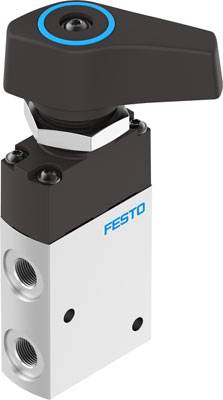 Ein schwarzer und weißer Pneumatikventil mit einem Hebelgriff, gekennzeichnet mit 'Festo'. Unten befinden sich zwei Anschlussöffnungen.