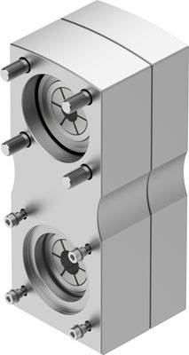 Metallischer Hydraulikblock mit mehreren Anschlüssen, vermutlich für Ventil- oder Druckreglersysteme in industriellem Kontext geeignet.