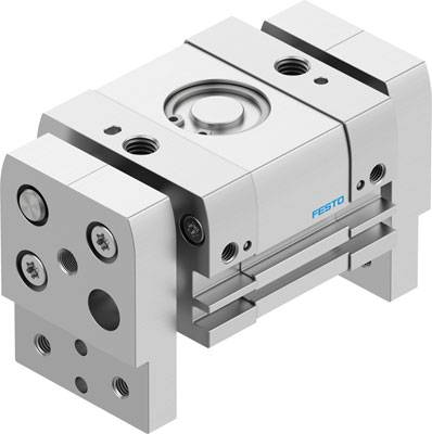 Pneumatischer Zylinder von Festo, rechteckige Form, silberne Farbe, mit mehreren Schrauben und Anschlüssen für industrielle Anwendungen.