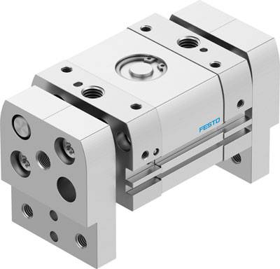 Industrieller Pneumatikzylinder von Festo, kompakte Bauweise mit Anschlüssen und Montagemöglichkeiten, silberne Farbe.