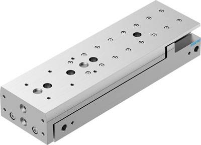 Silberne, rechteckige lineare Führungseinheit mit mehreren Befestigungslöchern und einem Schlitten, verwendet in der Automatisierungstechnik.