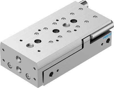 Kompakter pneumatischer Zylinderblock aus Metall mit mehreren Lochanschlüssen, geeignet für industrielle Anwendungen.