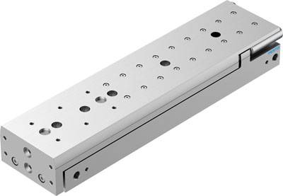 Silberne Linearführung mit mehreren Bohrungen zur Befestigung, geeignet für industrielle Anwendungen und Maschinenbau.