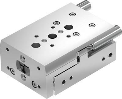 Pneumatischer Präzisionsschlitten aus Metall mit mehreren Befestigungslöchern und Kolbenstangen, typischerweise verwendet für lineare Bewegungen.