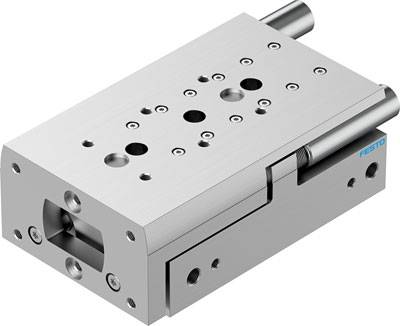 Metallisches Maschinenteil mit mehreren Befestigungslöchern und einem Kolbenmechanismus. Wahrscheinlich ein Pneumatikzylinder.