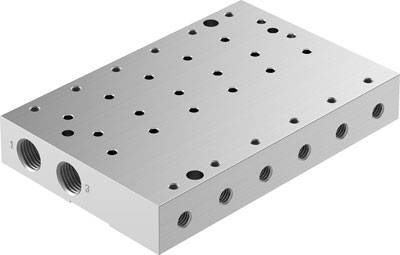 Metallplatte mit mehreren gebohrten Löchern und Gewinden, möglicherweise ein Bauteil für technische oder industrielle Anwendungen.