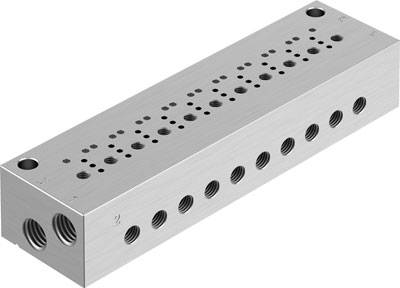 Metallblock mit mehreren Bohrungen auf Ober- und Seitenflächen, vermutlich Teil eines hydraulischen oder pneumatischen Systems.